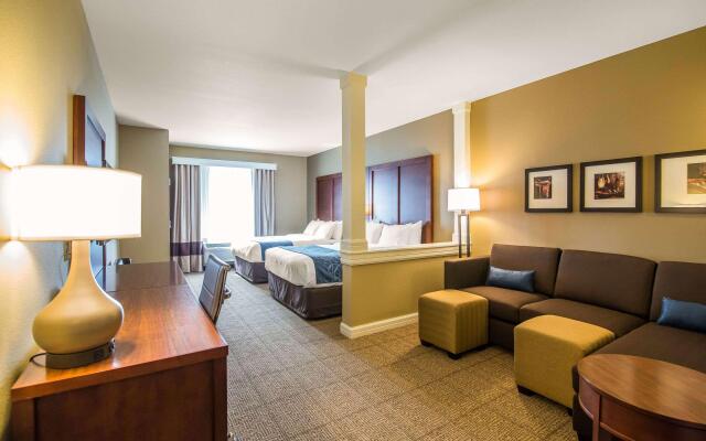 Comfort Suites Dodge City