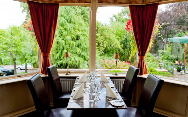 Parklands Hotel