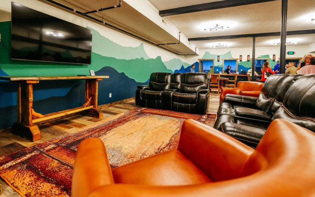 Pintler's Portal Hostel