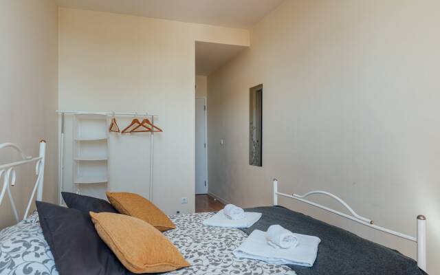 SwissPorto Guest House
