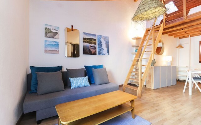 Cosy Santos Duplex By Homing