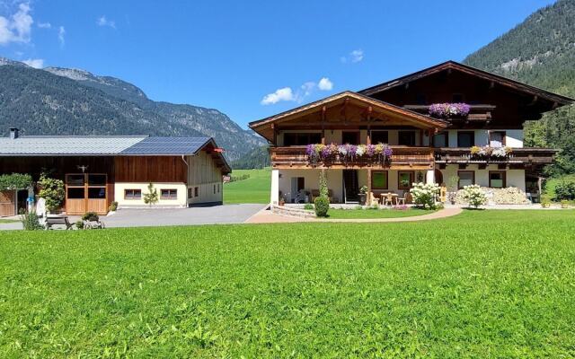 Apartment in Saalfelden am Steinernen Meer