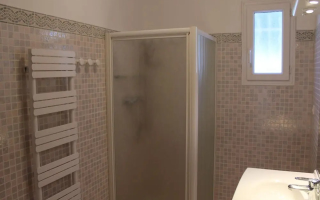 Luxe Villa With Pool in Lorgues