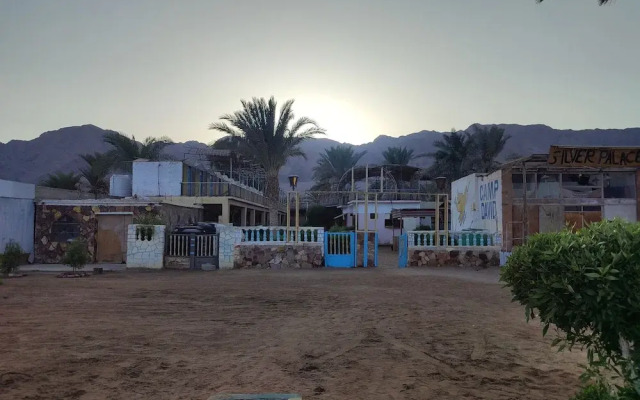 White palace camp ex camp david