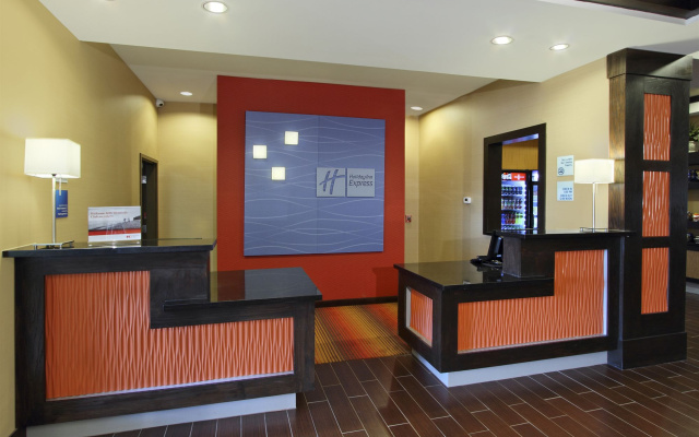 Holiday Inn Express & Suites Houston East - Baytown by IHG