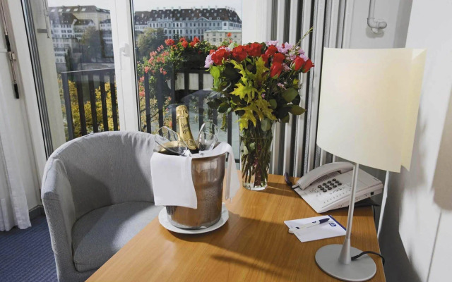 Hotel Merian Basel — Self Check-in