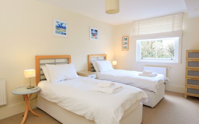 14 Combehaven