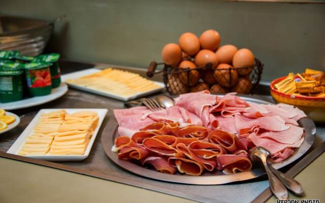 Nouvel Hôtel du Commerce