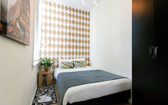 Quentin Hotel Golden Bear