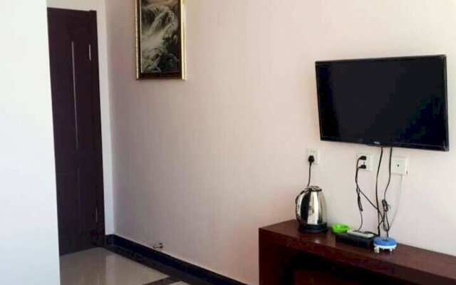Xingcheng Xiaolonggong Hotel