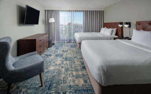 Four Points by Sheraton Suites Tampa Airport Westshore