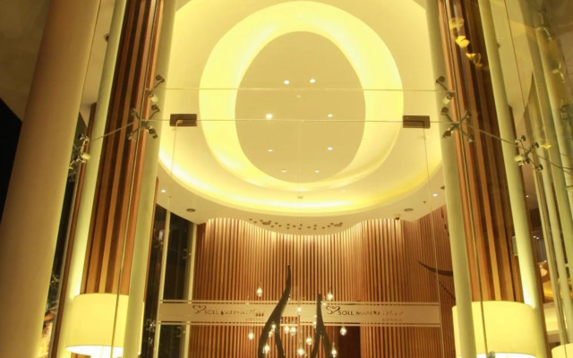 Soll Marina Hotel Serpong