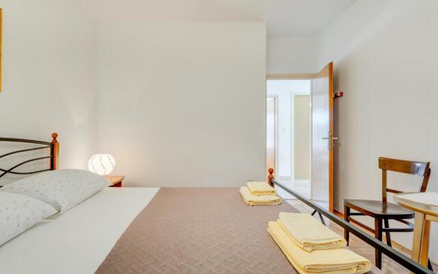 Apartment Tasina