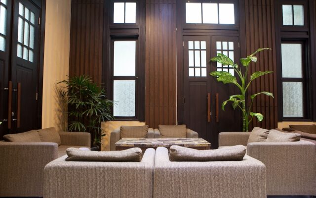 RedDoorz Plus near Bandung Indah Plaza