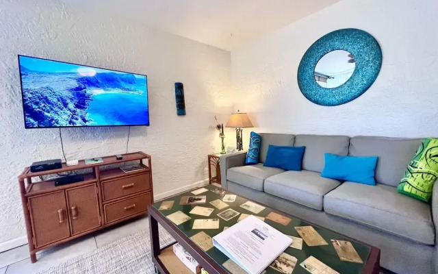 Tiki Ali'i Retreat Breathtaking Island Views