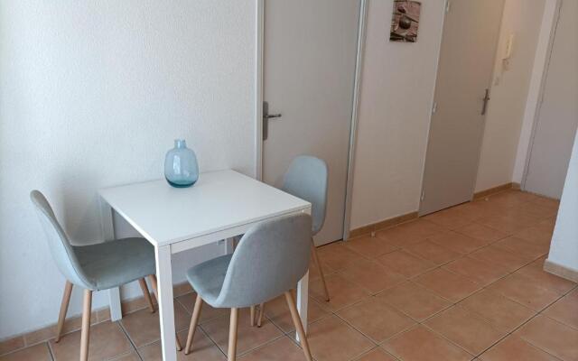 Appartement Résidence Privé avec PARKING WIFI CLIM PISCINE