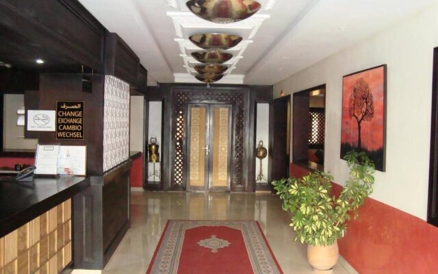 New Farah Hotel
