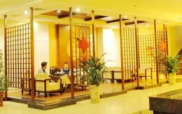 Jiadu Crown Business Hotel
