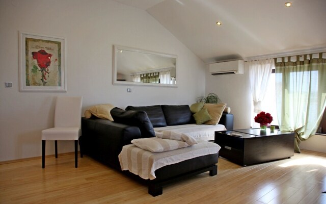 Apartments Ana