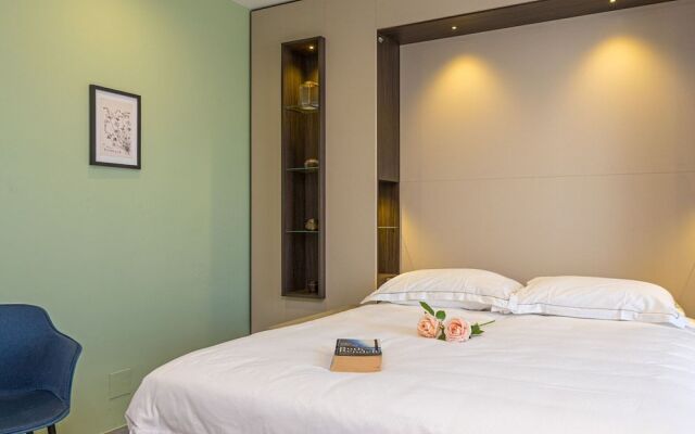 Icon H 204 Suite Micro-living