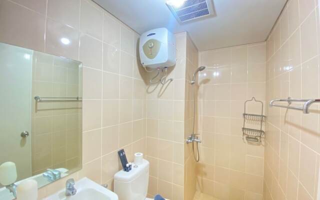 Cozy and Minimalist 2BR Apartment at Parahyangan Residence