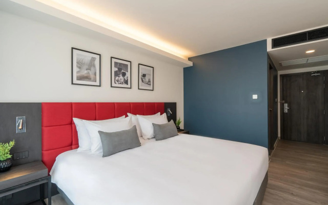 Travelodge Phuket Town