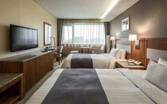 Shangria Beach Tourist Hotel