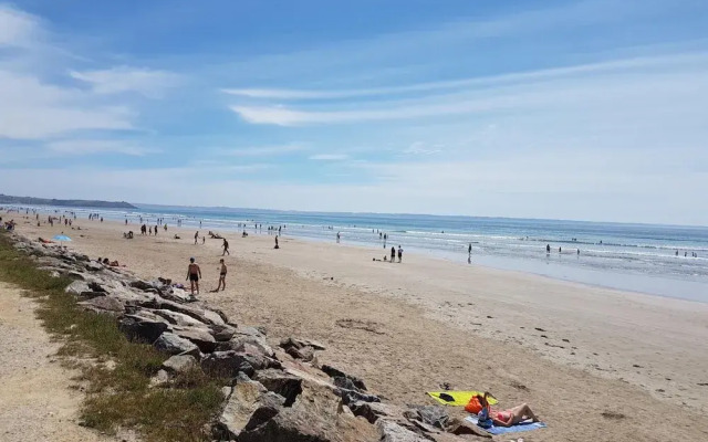 Holiday Home With sea Views, St. Nic