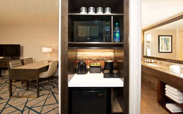 Embassy Suites by Hilton Portland Tigard