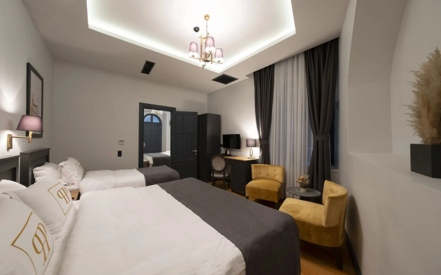Ferman Port Hotel - Special Class