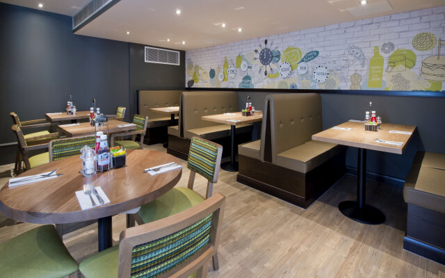 Premier inn Southwark Borough High St