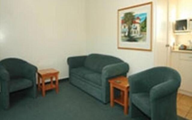 Coromandel Court Motel