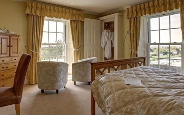 Church House - Guest House