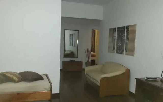Golden Star Apartment