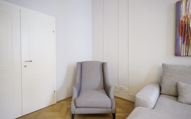 HeyMi Apartments Karlsplatz