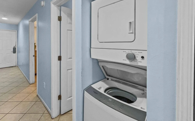 Crystal Sands West 308a by Destin Getaways