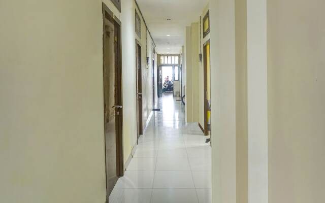 Hotel O Kos'ta Homestay Makassar