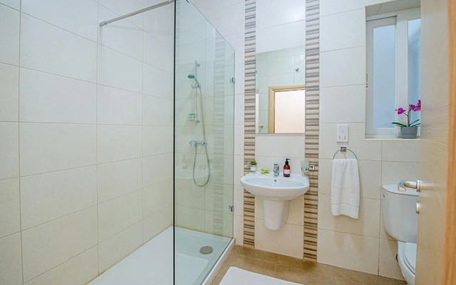 The Hillock Residences South B7