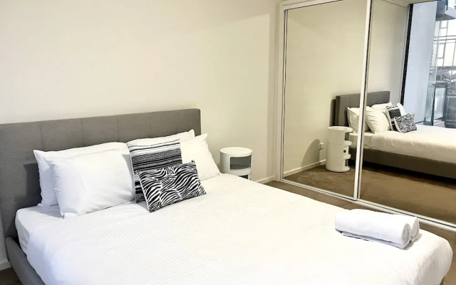ReadySet Apartments at Sentinel