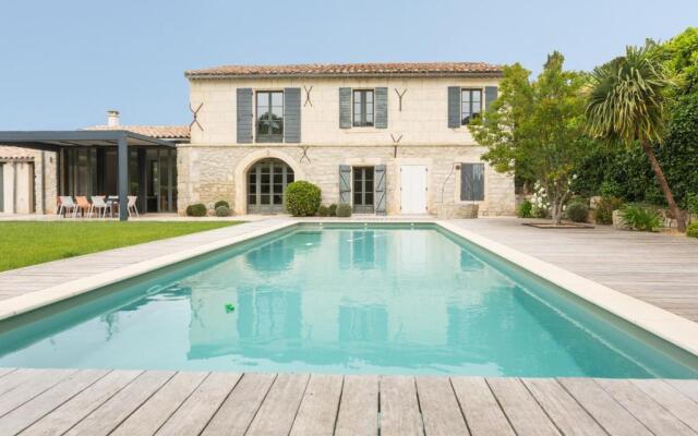 Maison Saint-Étienne-du-Grès, 6 pièces, 8 personnes - FR-1-599-17