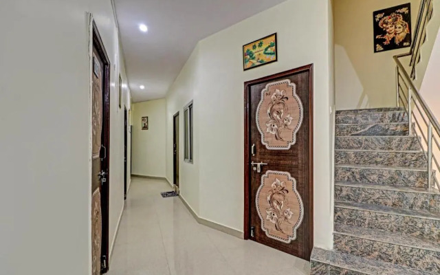 Vidhya Palace by OYO Rooms