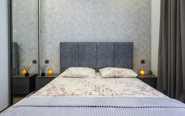 Apartment by Luxe Group TT198