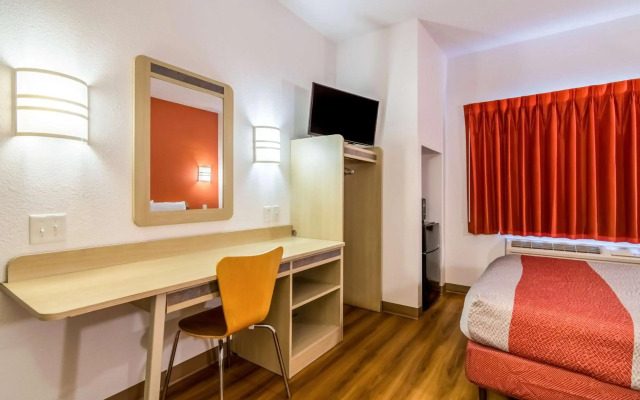 Motel 6 Fort Mill, SC - Charlotte