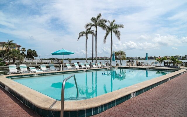 Palm Bay Club 7th-floor Oceanfront Condo on Private Beach