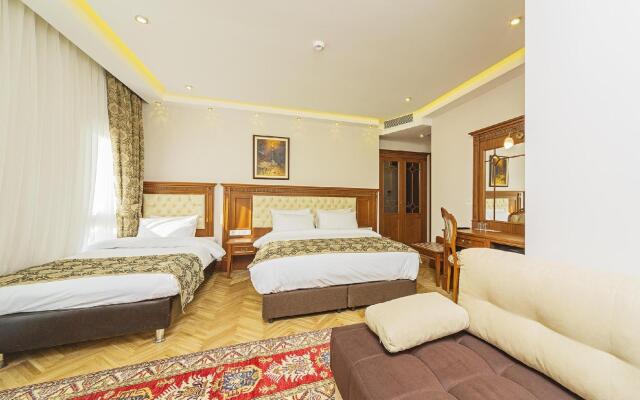 Spectra Hotel