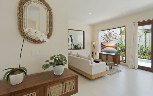 Roselle Villa by Betterplace