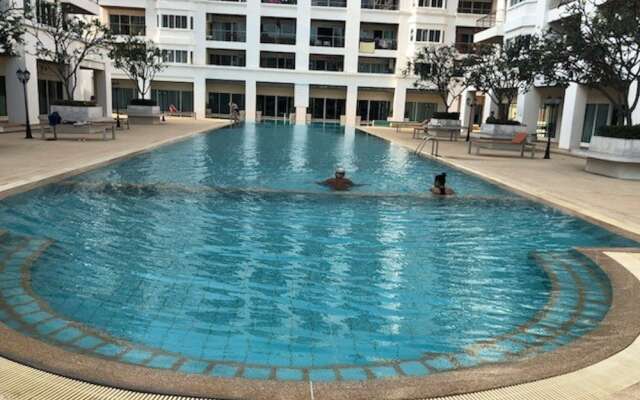 Platinum Suites Floor 6 Room 63