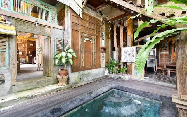 RedDoorz near Jimbaran Beach