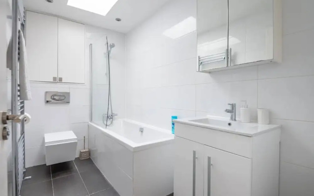 Islington Charm 1BR Essex Road