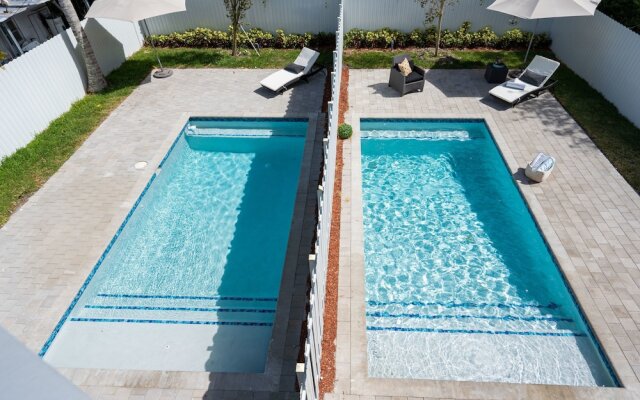 4BR Pool Townhome Duplex by Jos17